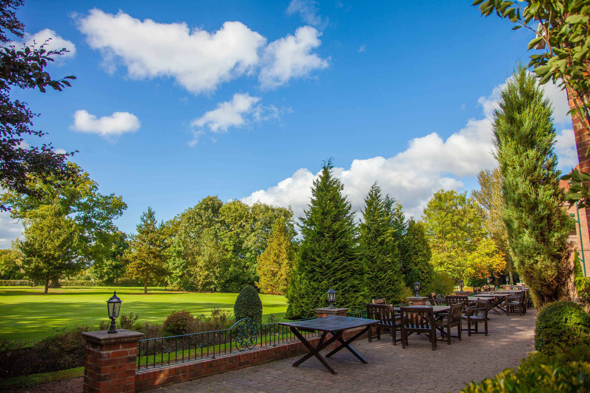 Hotel Aldwark Manor Estate Extérieur photo